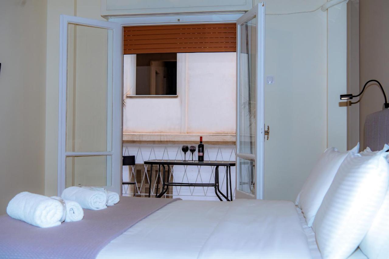 Plaka Apartment Афіни Екстер'єр фото